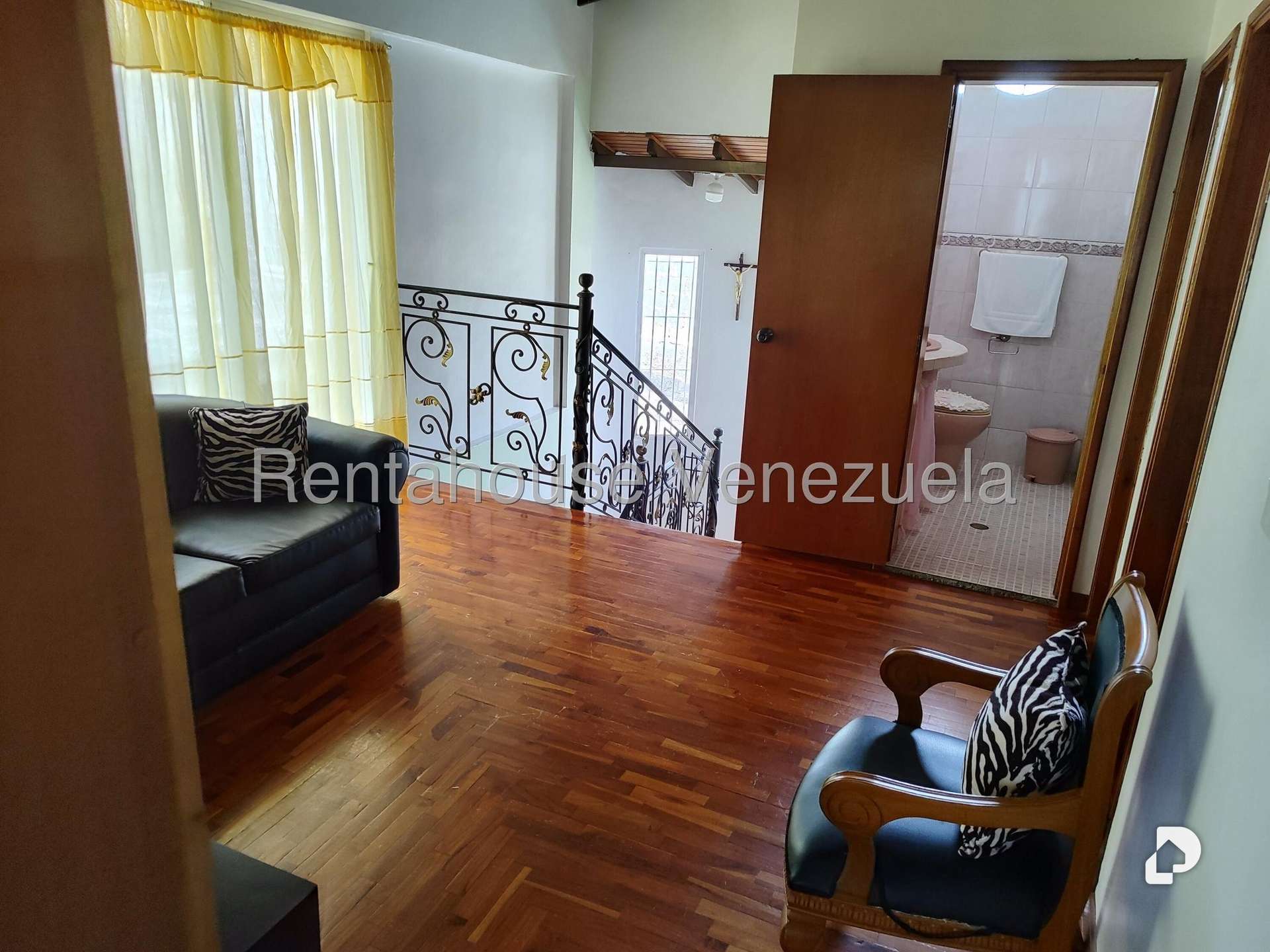 Casa en San Antonio de Los Altos – 15
