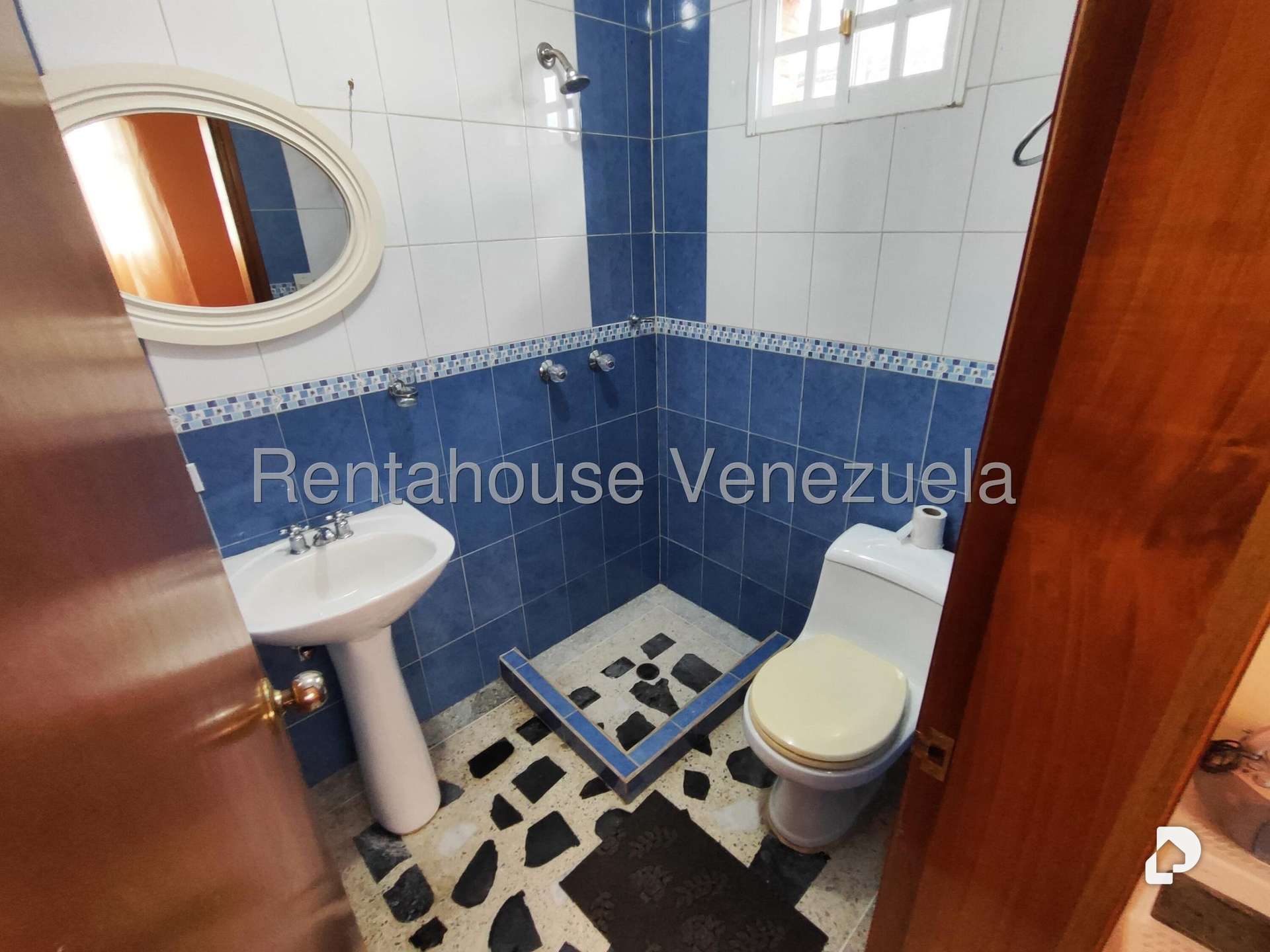 Casa en San Antonio de Los Altos – 12