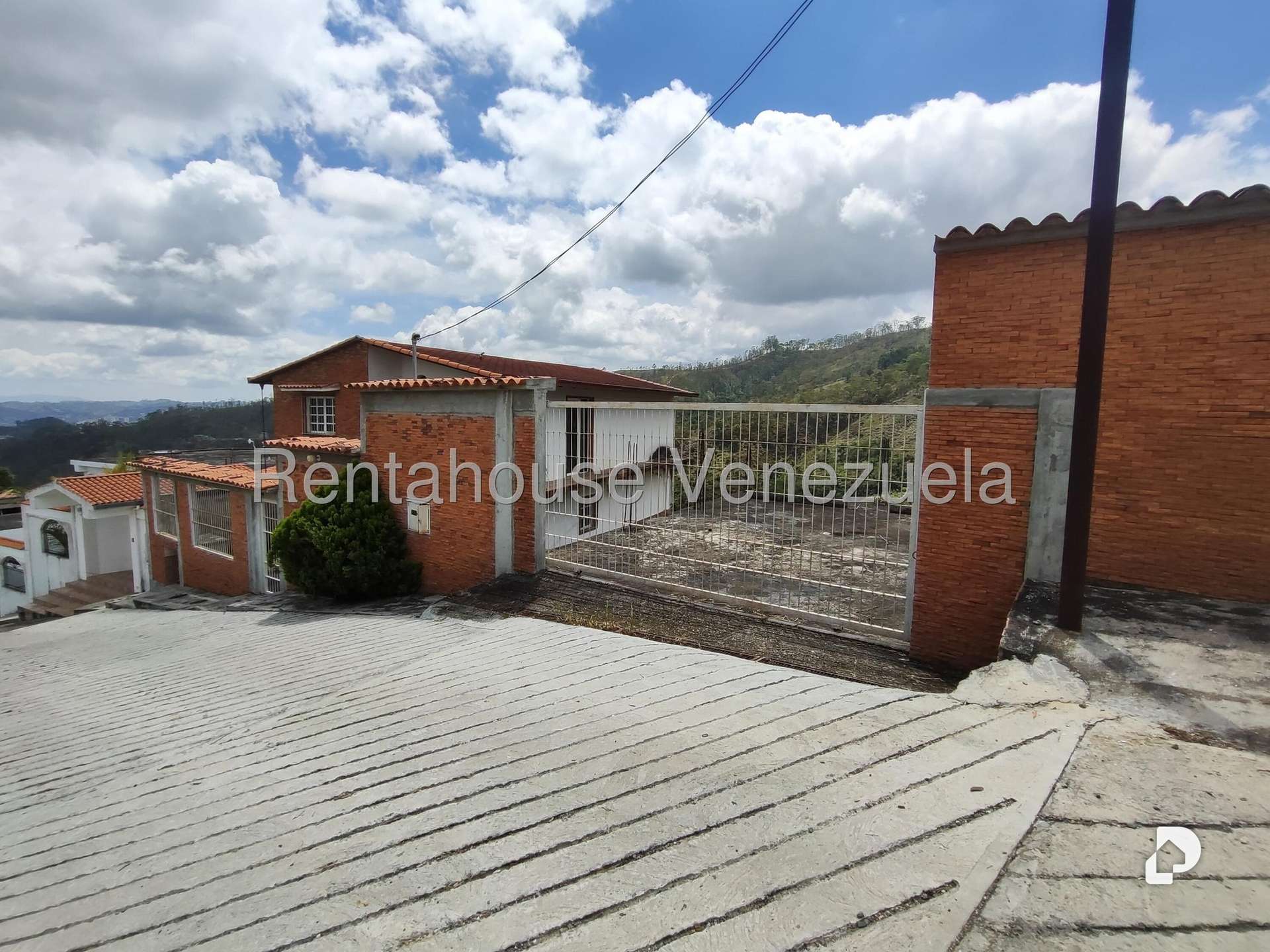 Casa en San Antonio de Los Altos – 22