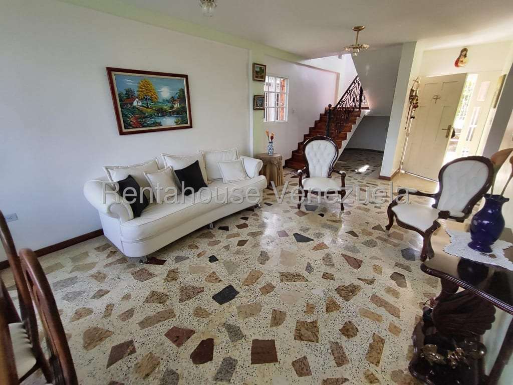 Casa en San Antonio de Los Altos - 1
