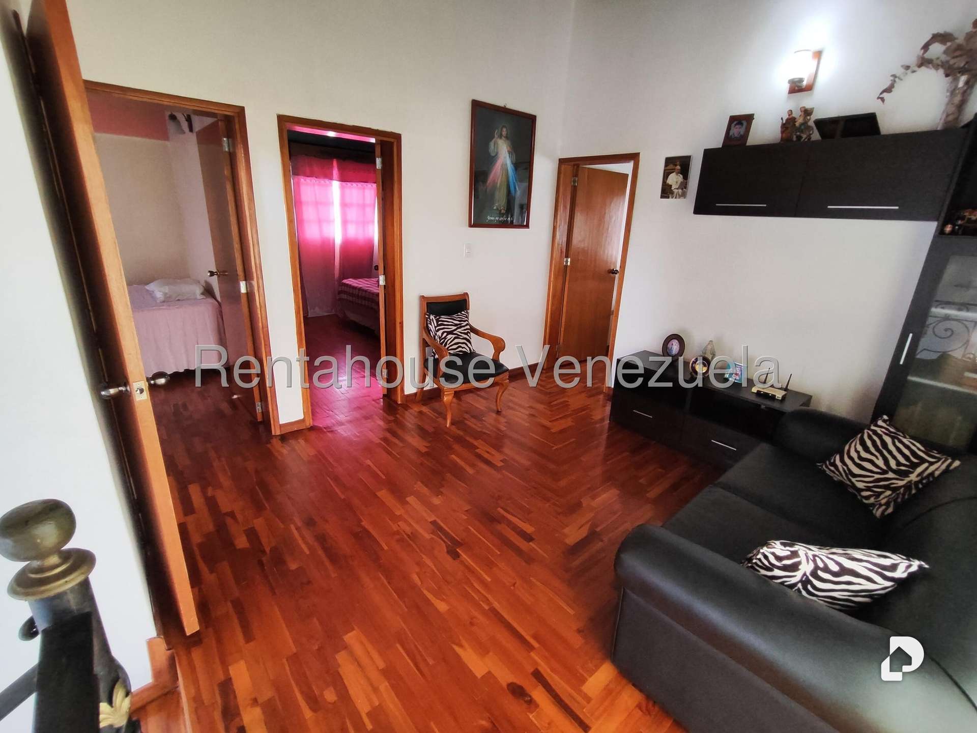 Casa en San Antonio de Los Altos – 16
