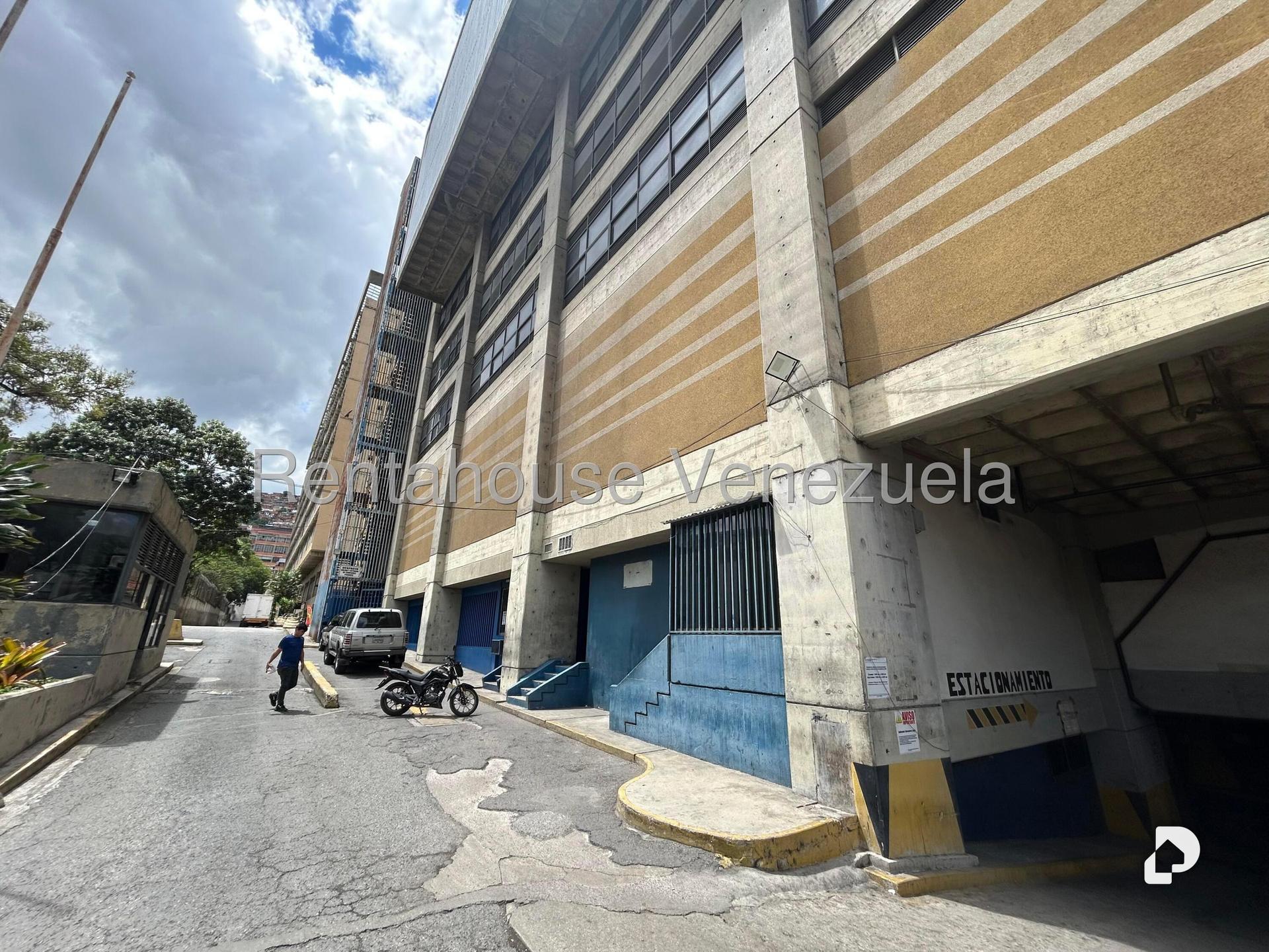 Warehouse in San Martín, Caracas – 4
