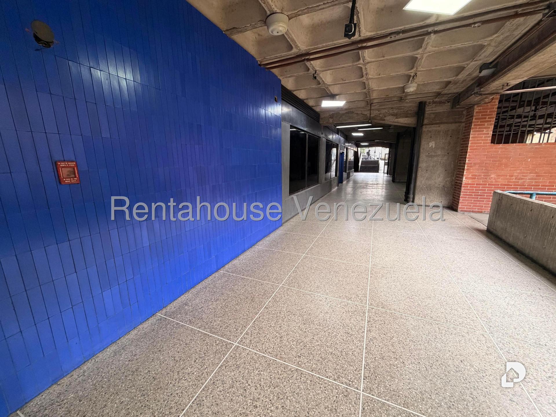 Warehouse in San Martín, Caracas – 3