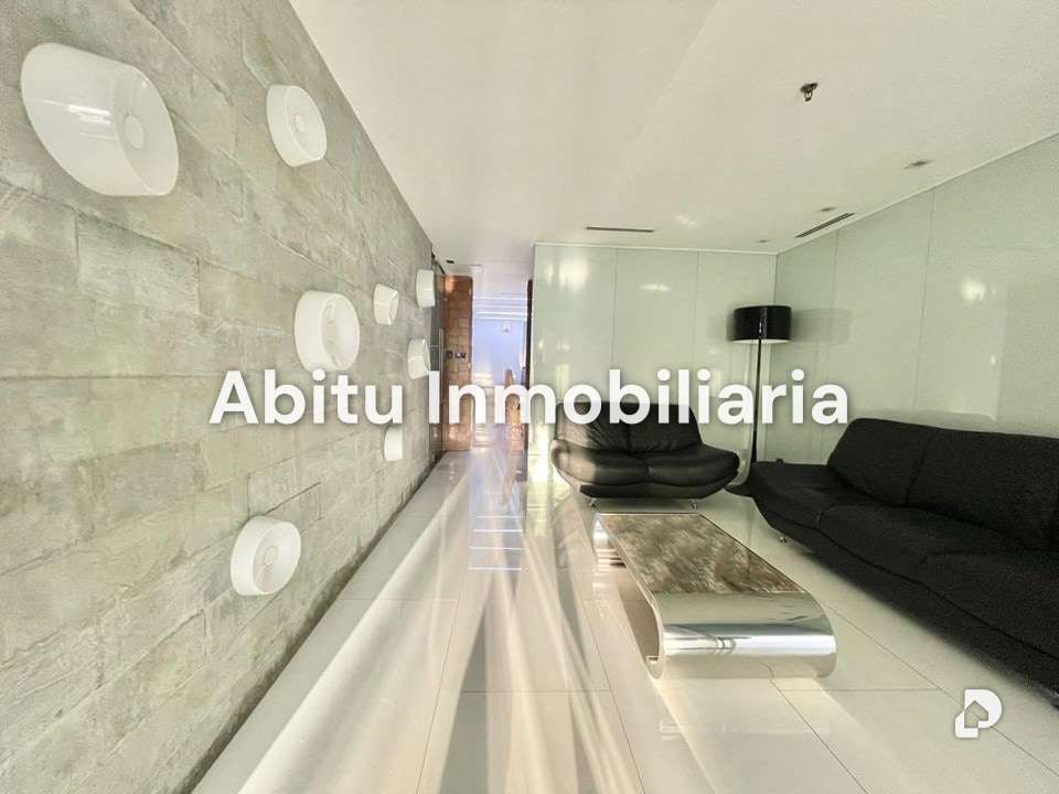 Oficina en La Castellana, Caracas – 9
