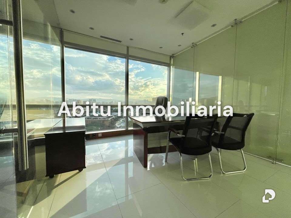 Oficina en La Castellana, Caracas – 6