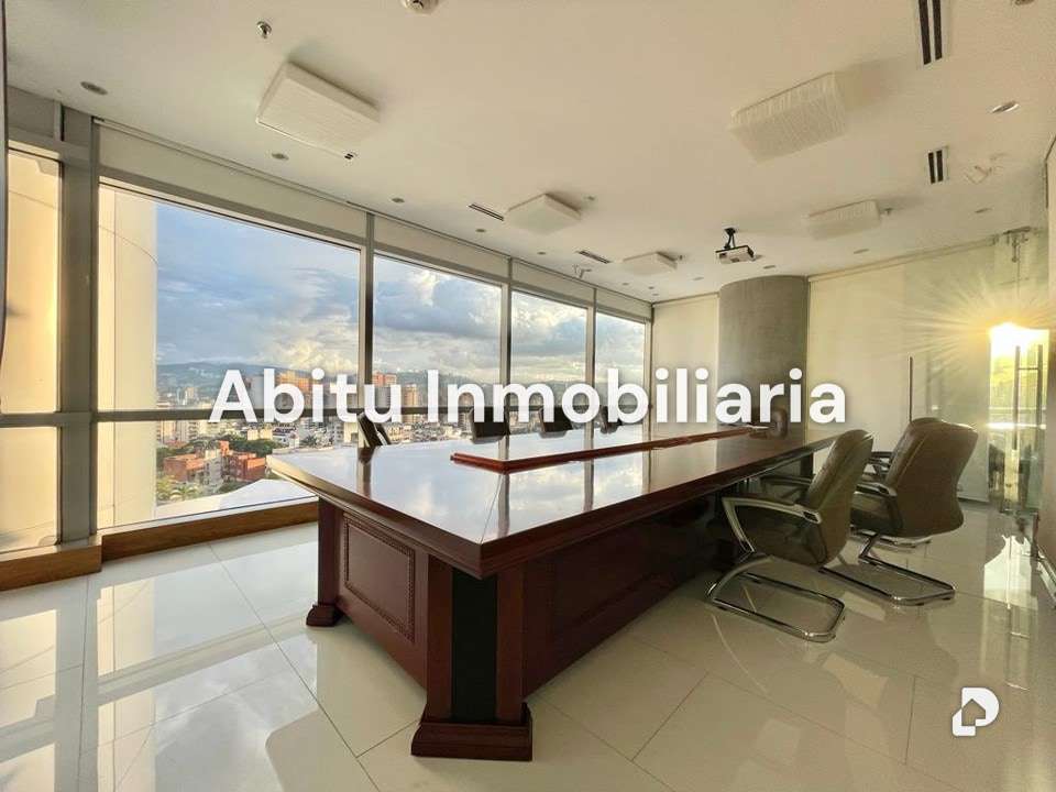 Oficina en La Castellana, Caracas – 3