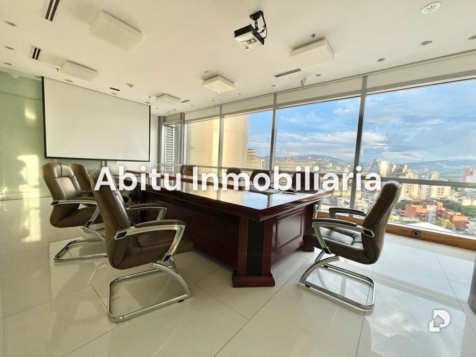 Oficina en La Castellana, Caracas – 4