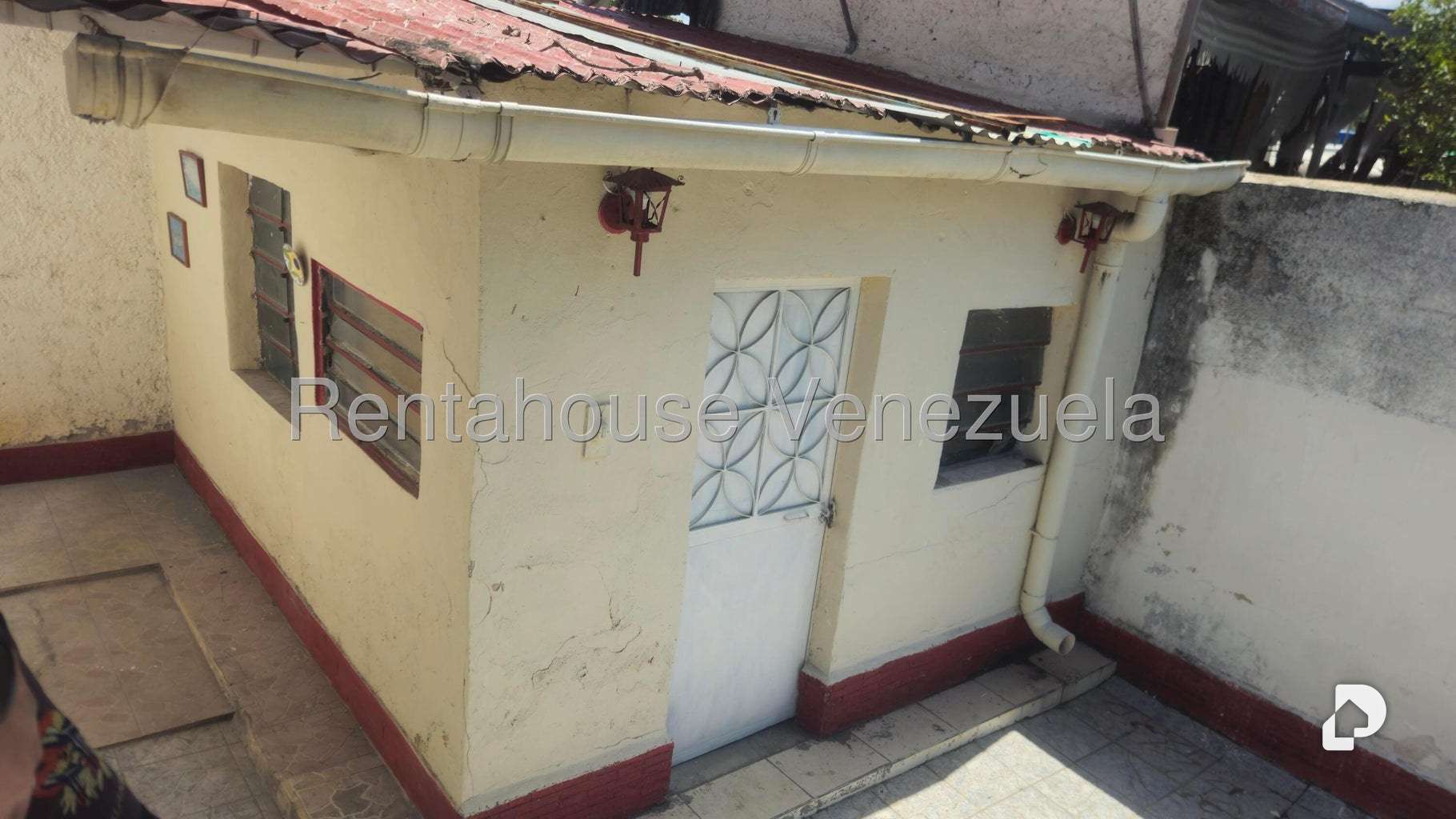 Casa en Coche, Caracas – 15