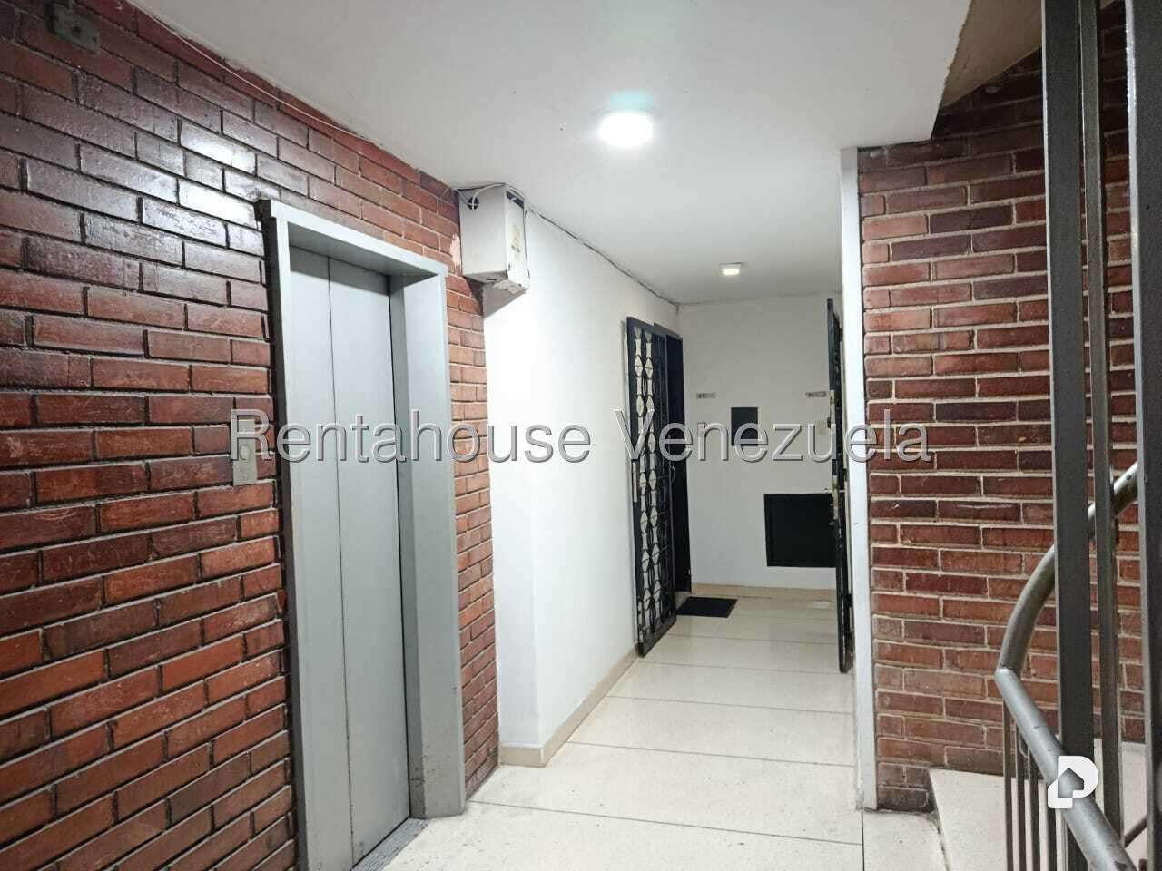 Apartamento en El Marqués, Caracas – 35