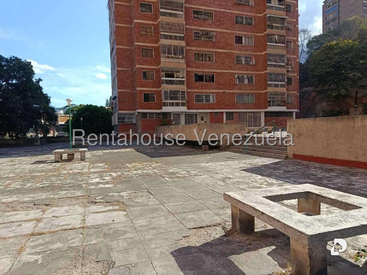 Apartamento en El Marqués, Caracas – 33