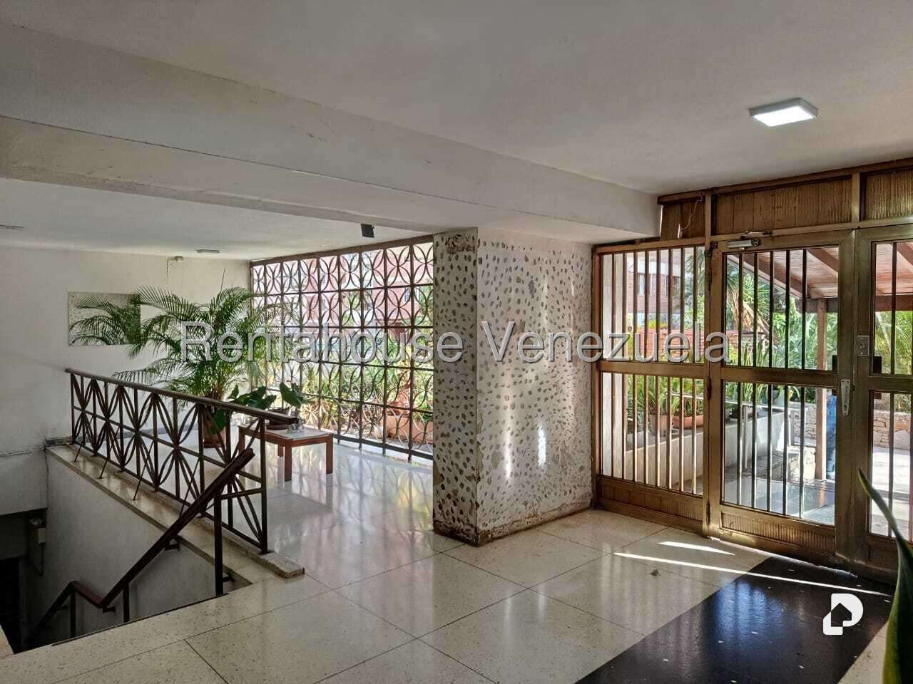 Apartamento en El Marqués, Caracas – 32