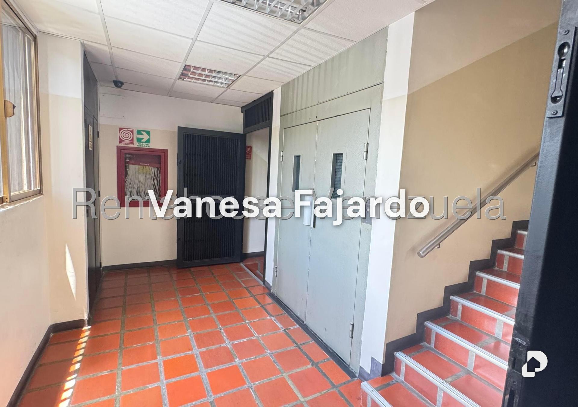 Edificio en Parroquia La Candelaria, Caracas – 3