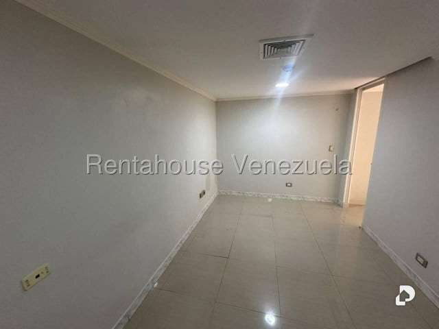 Local comercial en La Viña, Valencia – 4