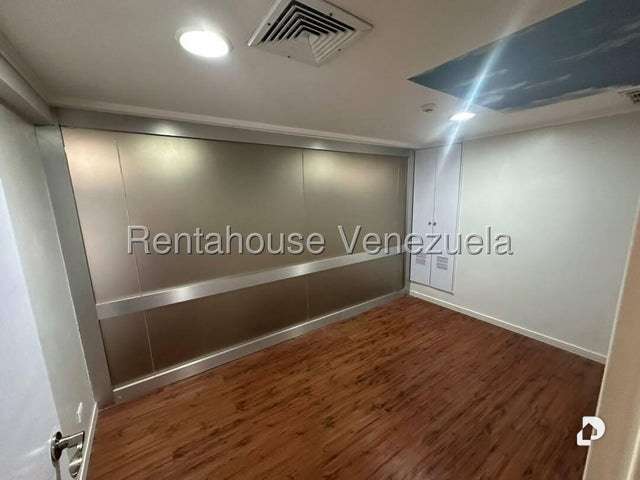 Local comercial en La Viña, Valencia – 12