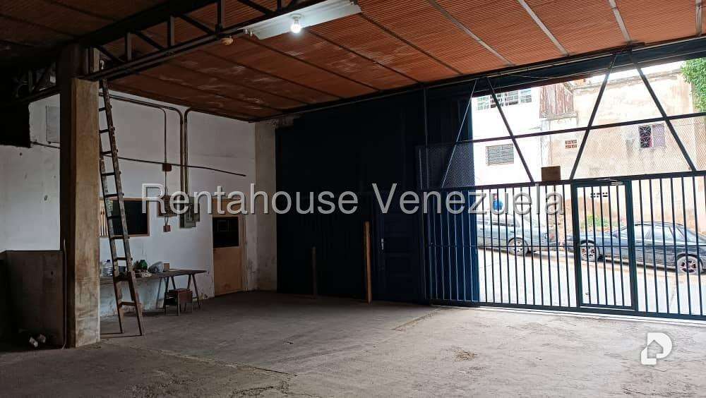 Local comercial en Prado de María, Caracas – 8