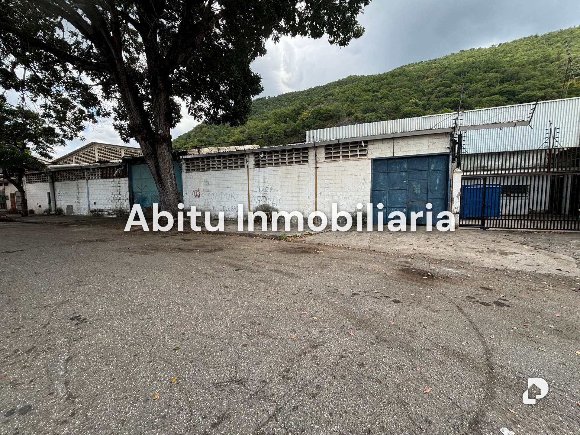 Warehouse in Guarenas – 4