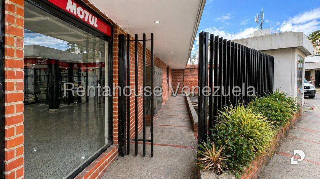 Local comercial en Cumbres de Curumo, Caracas – 10