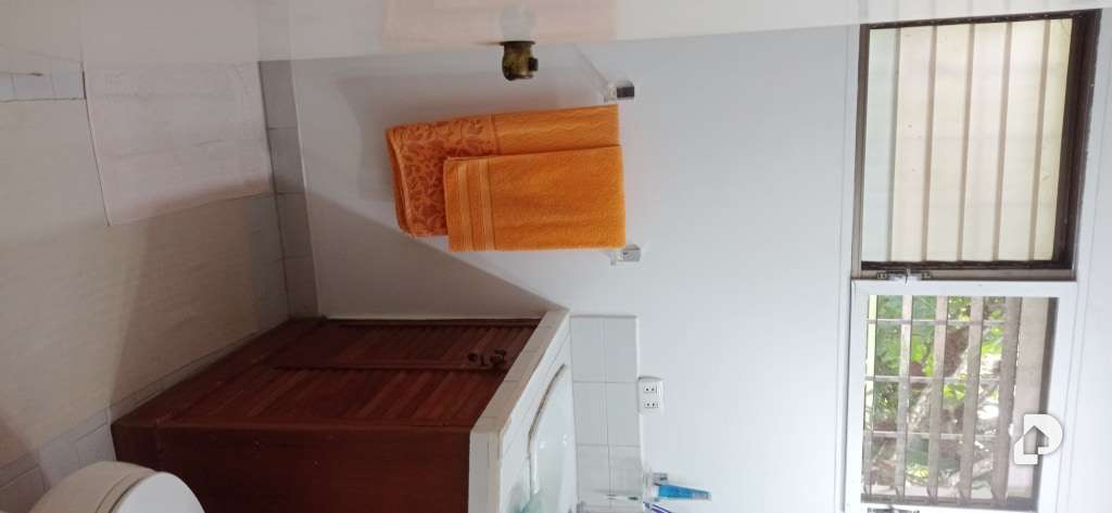 House in Los Guayabitos, Caracas – 25