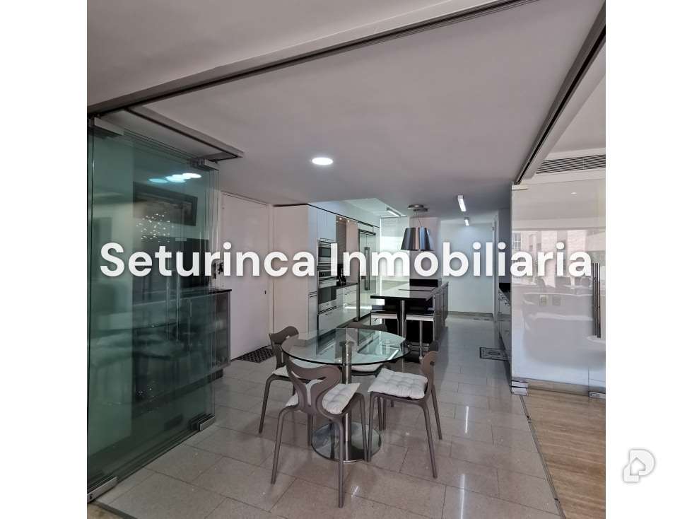 Apartamento en Campo Alegre, Caracas – 23