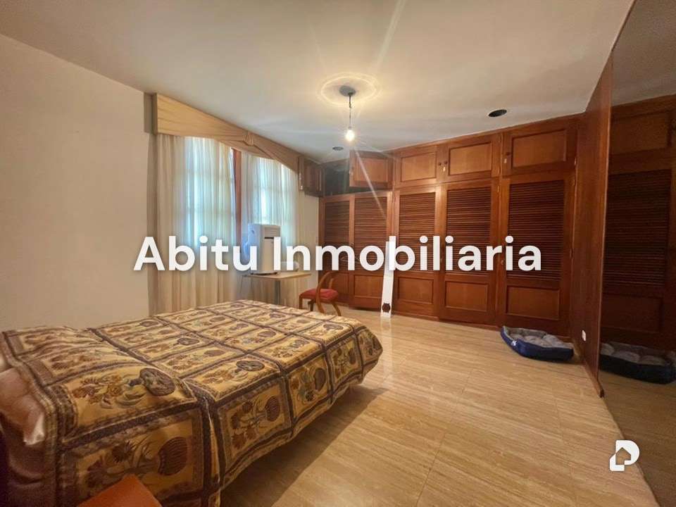 Casa en Colinas de Bello Monte, Caracas – 13