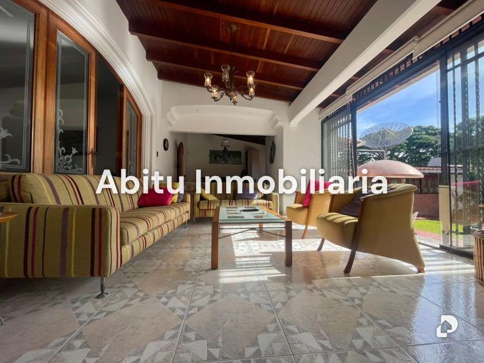 Casa en Colinas de Bello Monte, Caracas – 8