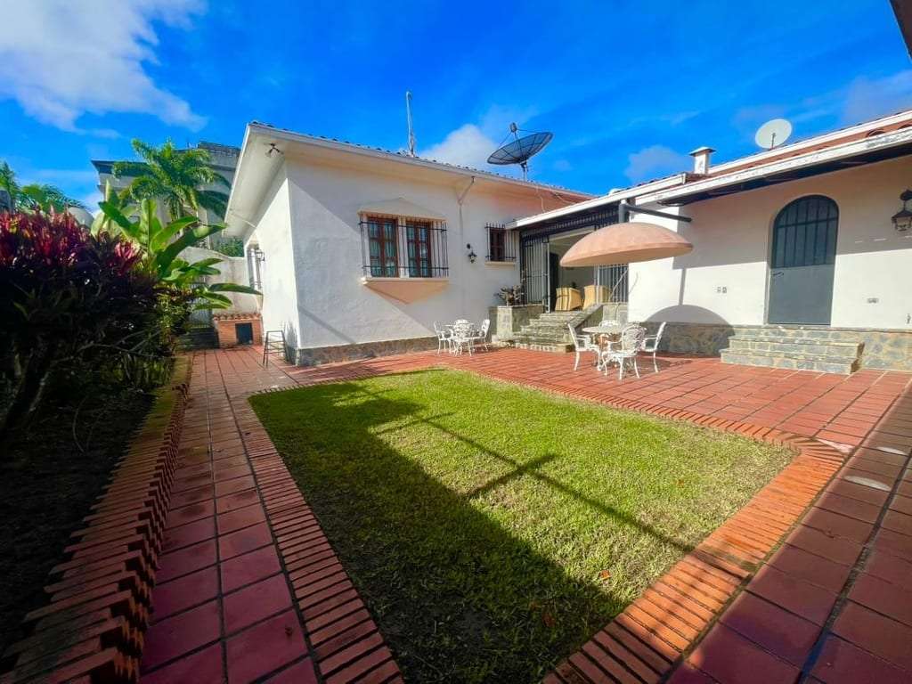 Casa en Colinas de Bello Monte, Caracas - 1