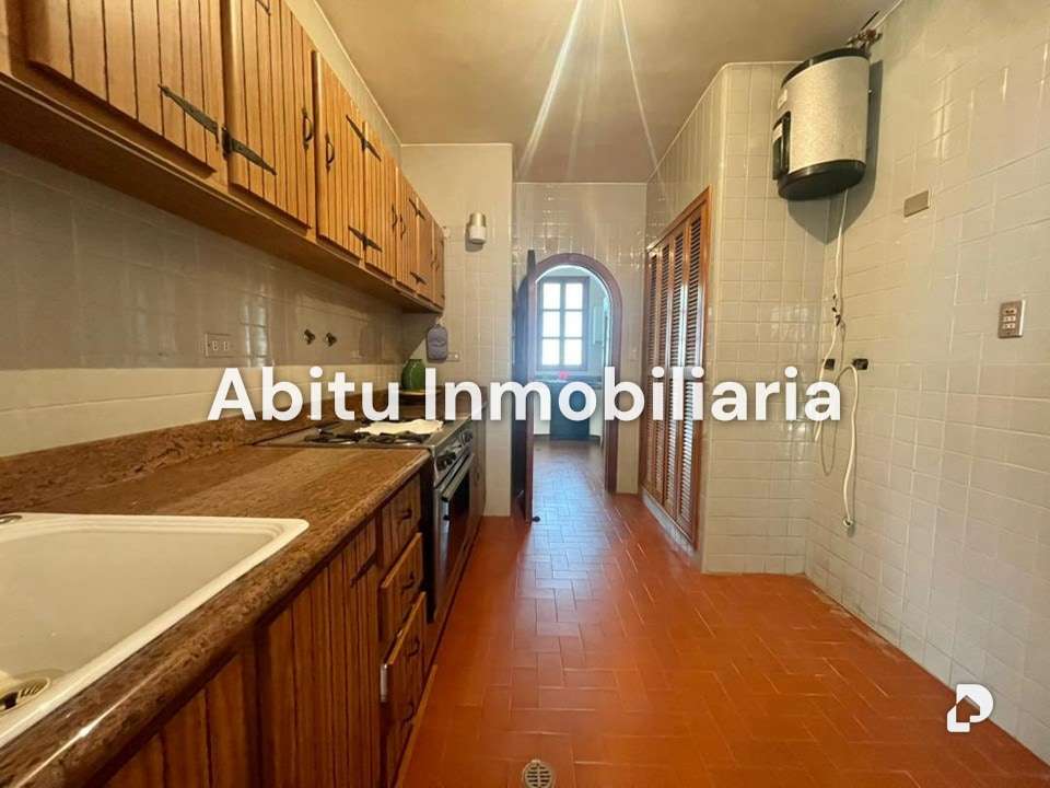 Casa en Colinas de Bello Monte, Caracas – 19