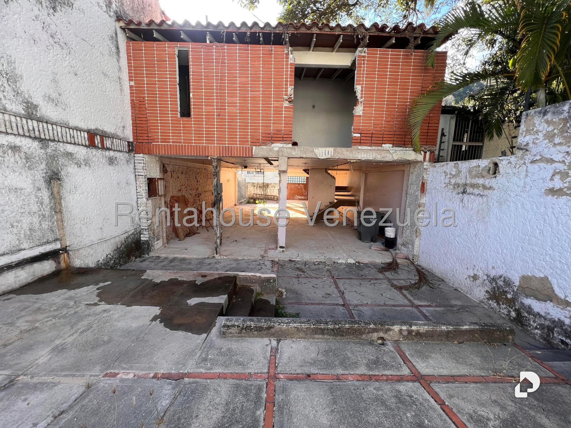 Casa en Los Palos Grandes, Caracas – 3
