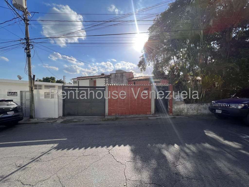 Casa en Los Palos Grandes, Caracas - 1