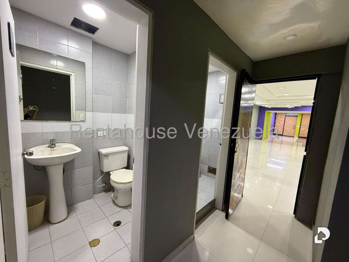 Commercial space in Santa Rosa de Lima, Caracas – 14