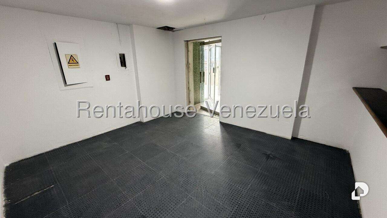 Edificio en Los Ruices Sur, Caracas – 14