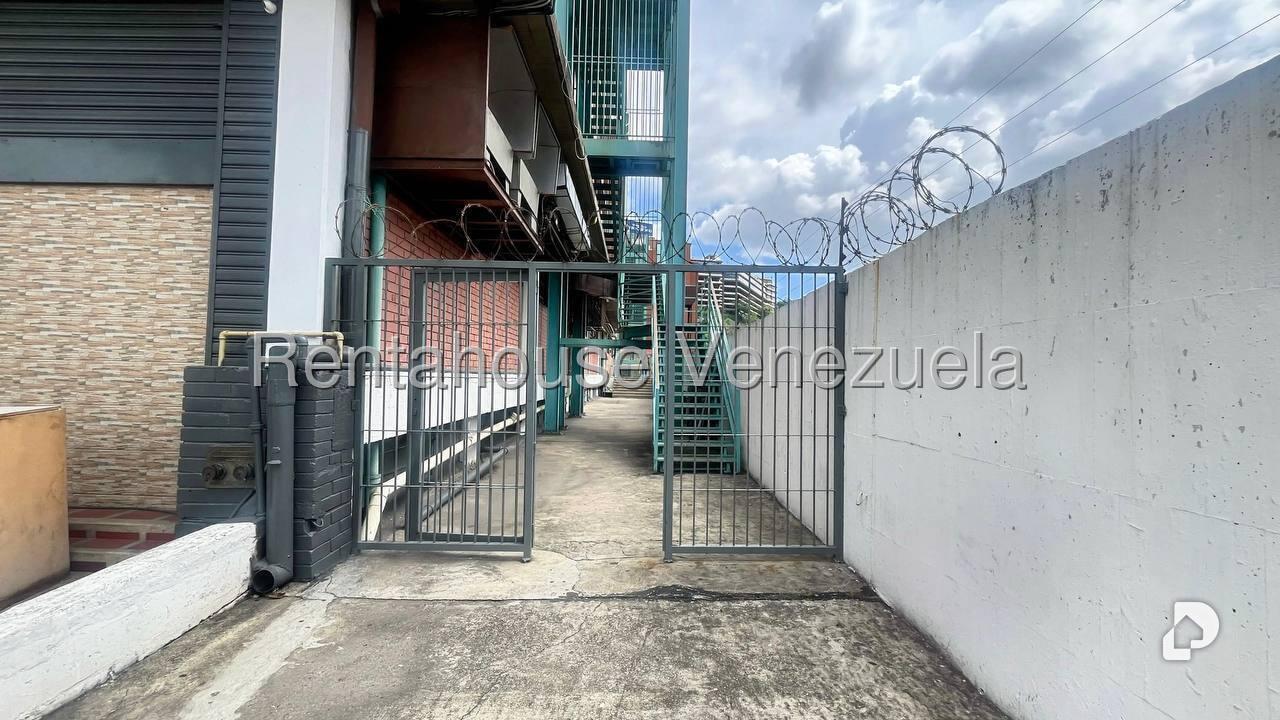Edificio en Los Ruices Sur, Caracas – 4