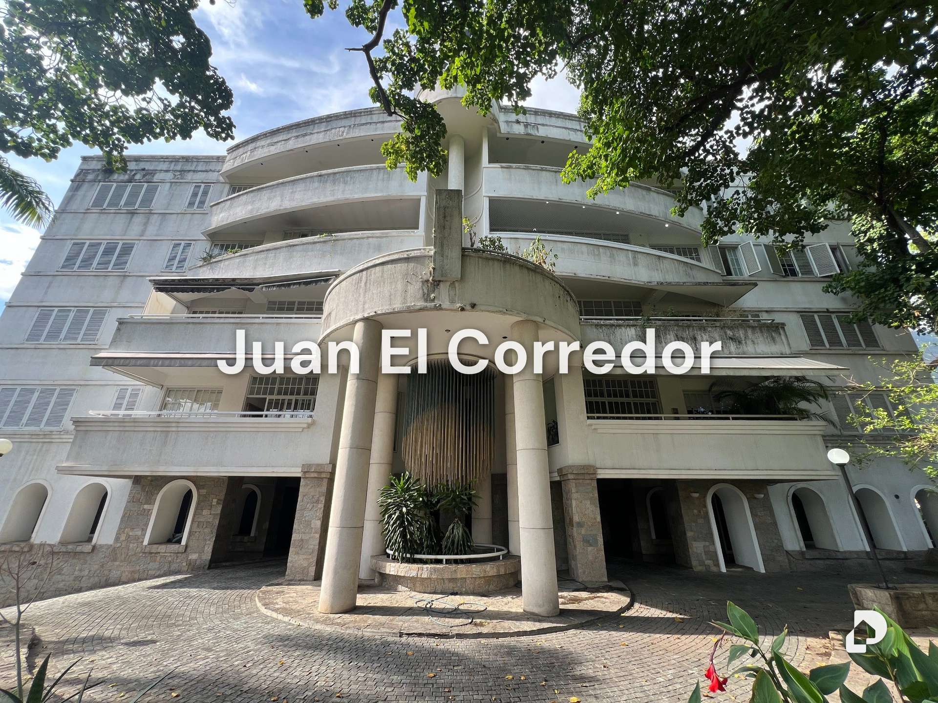 Apartamento en Altamira, Caracas – 13