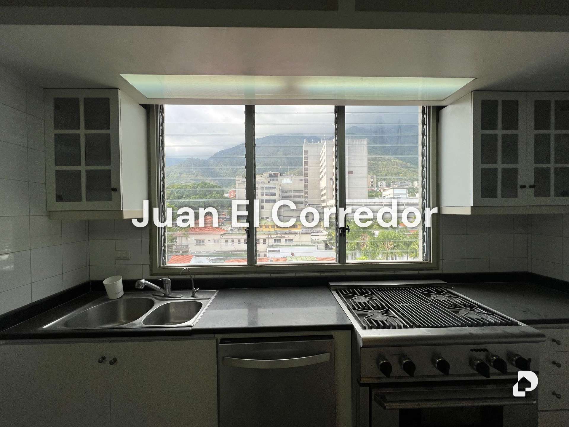 Apartamento en Altamira, Caracas – 6