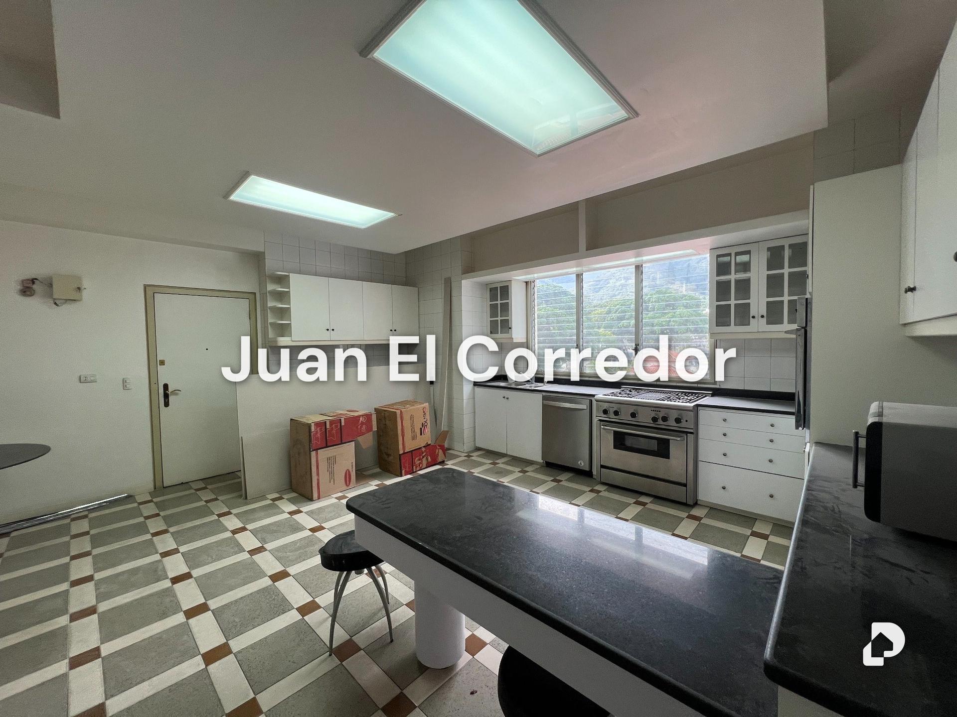 Apartamento en Altamira, Caracas – 5