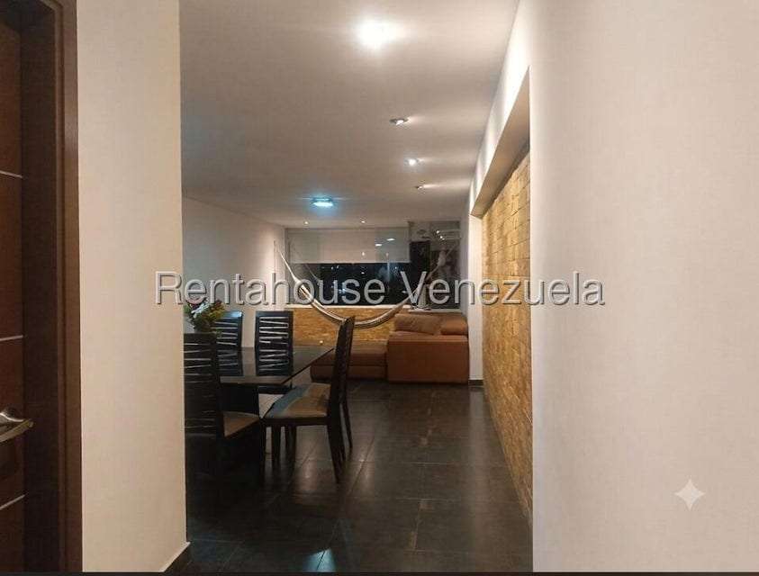 Apartamento en El Cigarral, Caracas