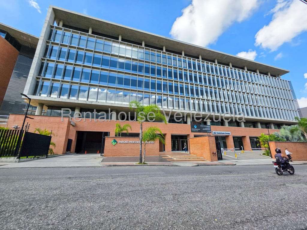 Oficina en Boleíta Norte, Caracas - 1