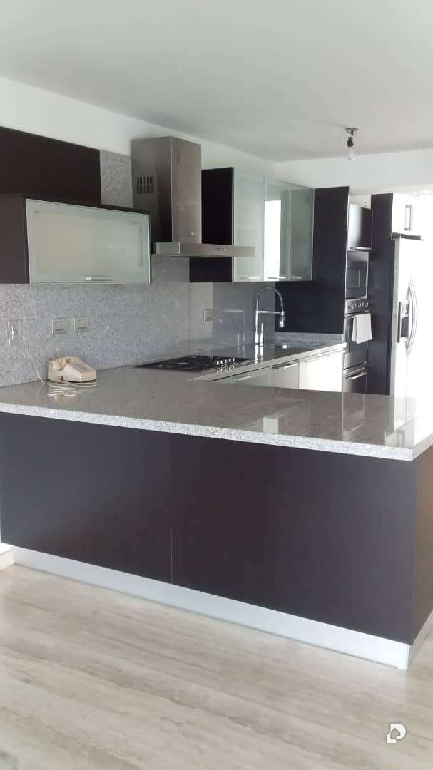 Casa en Loma Linda, Caracas – 8