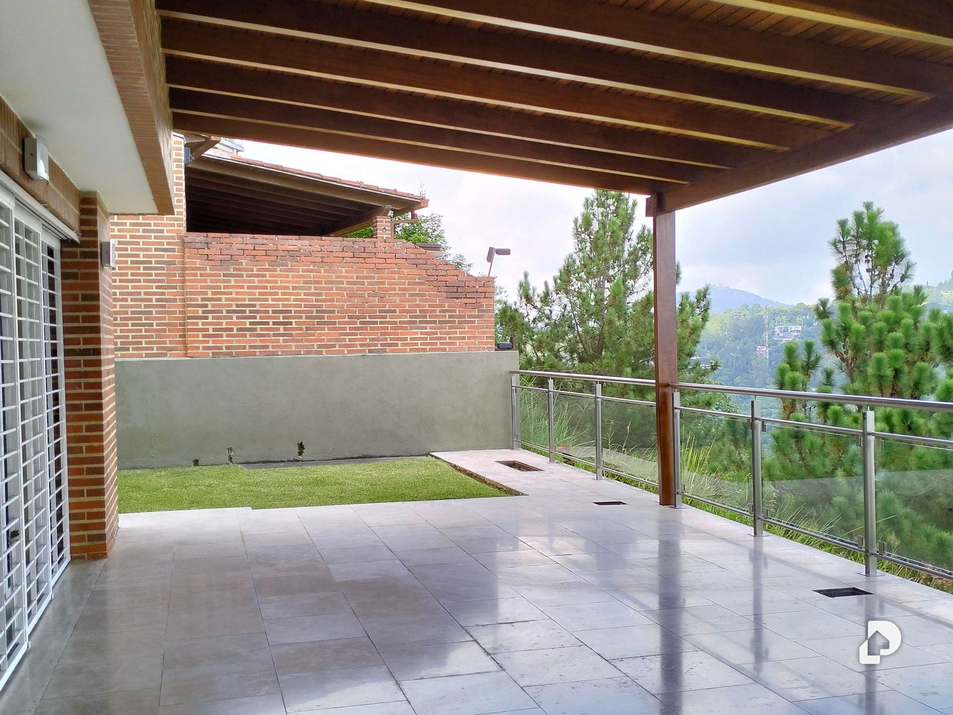 Casa en Loma Linda, Caracas – 13