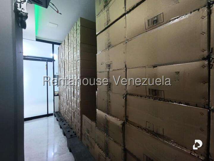 Oficina en Boleíta Norte, Caracas – 12