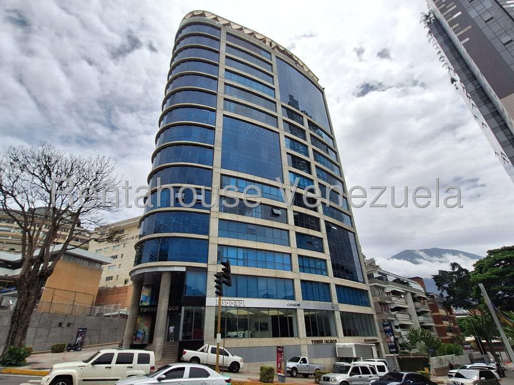 Commercial space in Las Mercedes, Caracas - 1