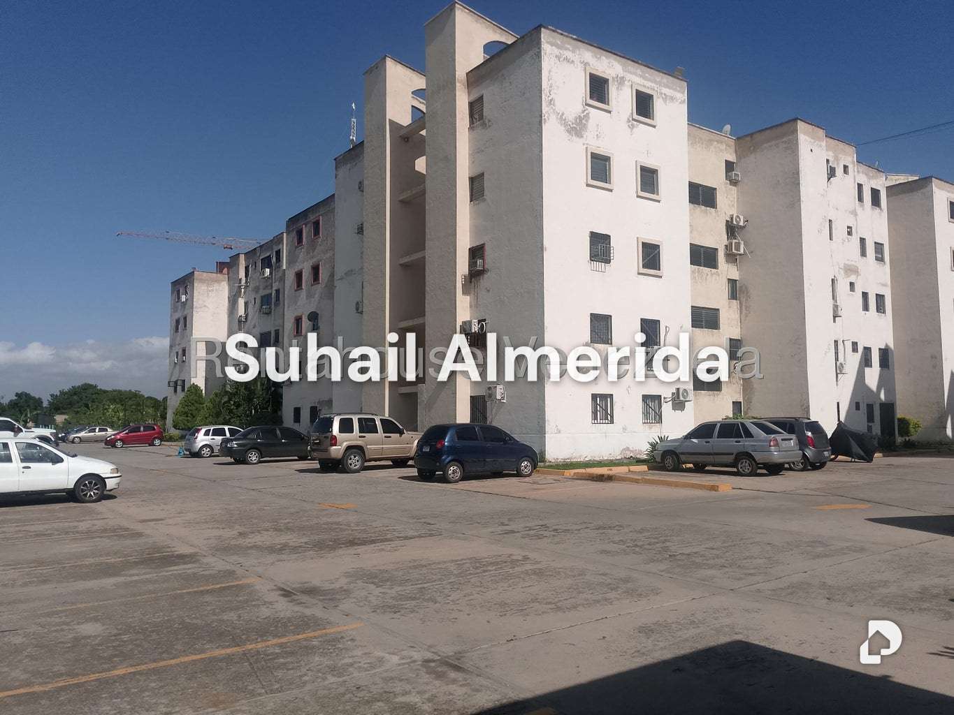 Apartamento en Paraparal, Los Guayos – 2