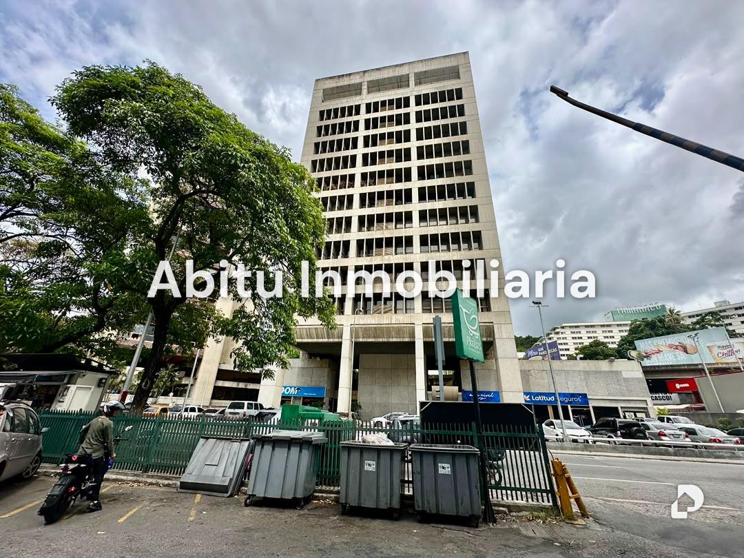Oficina en Las Mercedes, Caracas – 1