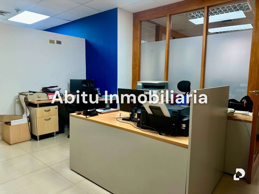 Oficina en Las Mercedes, Caracas – 11