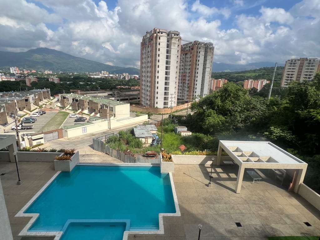 Apartamento en Ciudad Jardín Mañongo, Naguanagua - 1