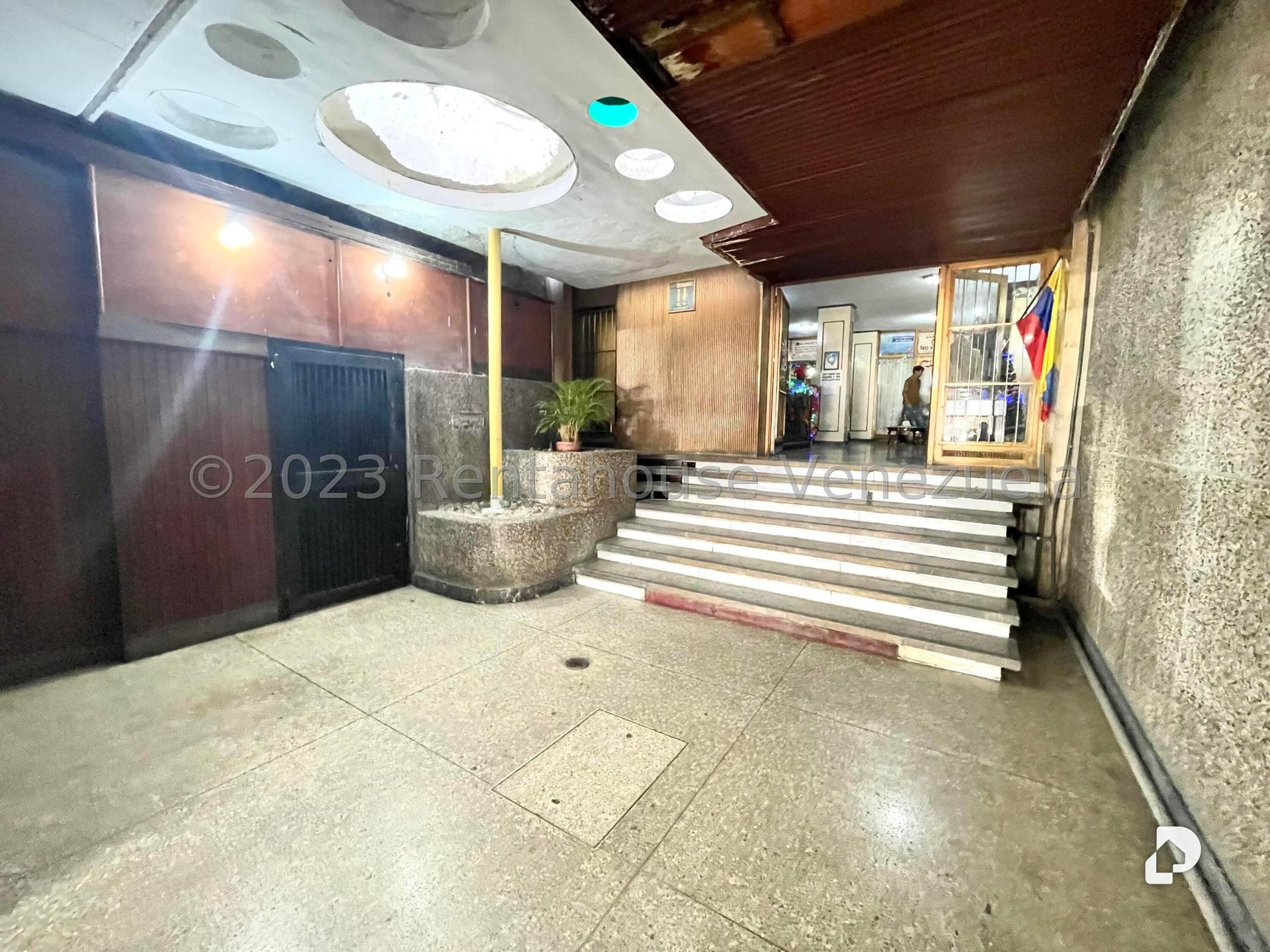 Edificio en La Candelaria, Caracas – 3