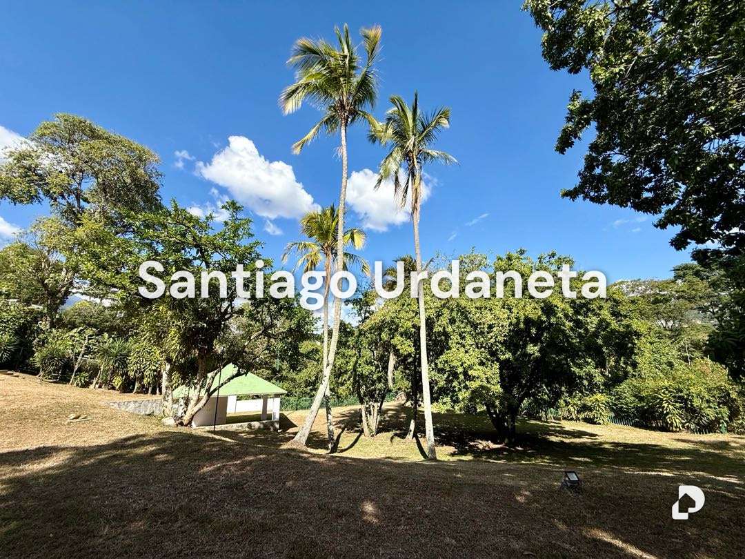 Casa en Valle Arriba, Caracas – 16