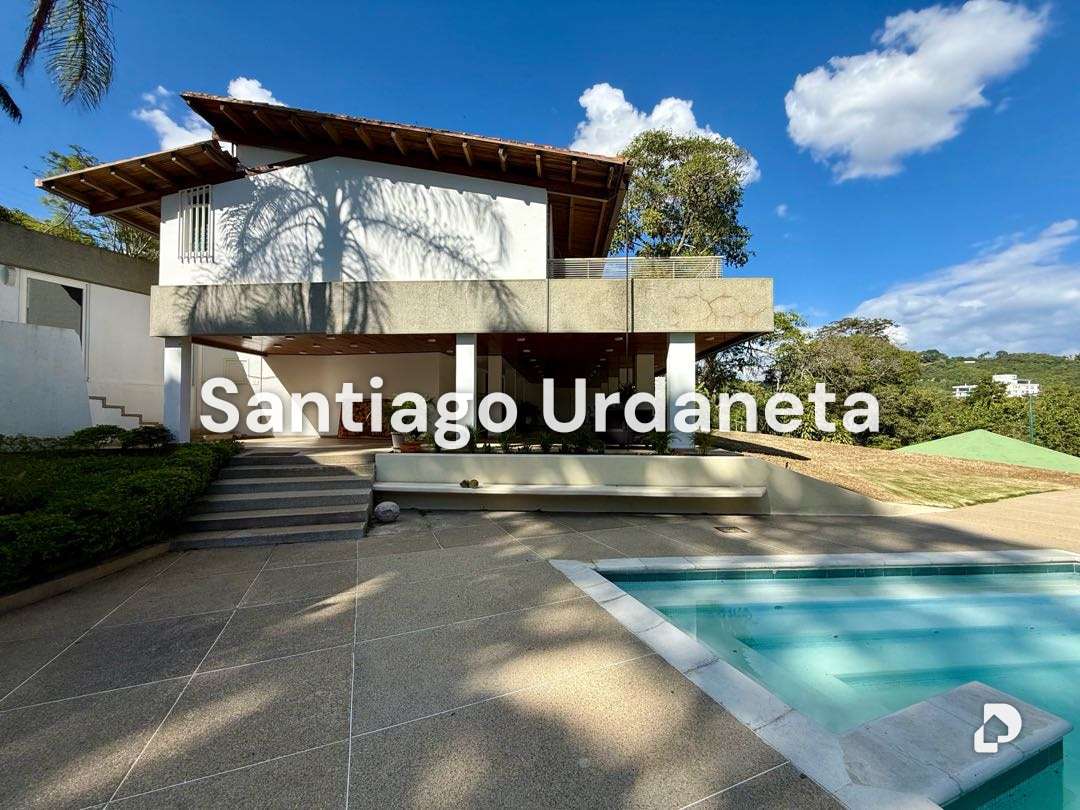 Casa en Valle Arriba, Caracas – 2