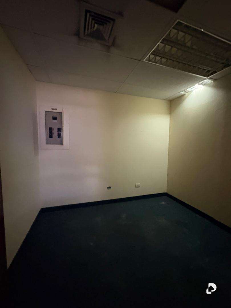 Oficina en Chuao, Caracas – 16