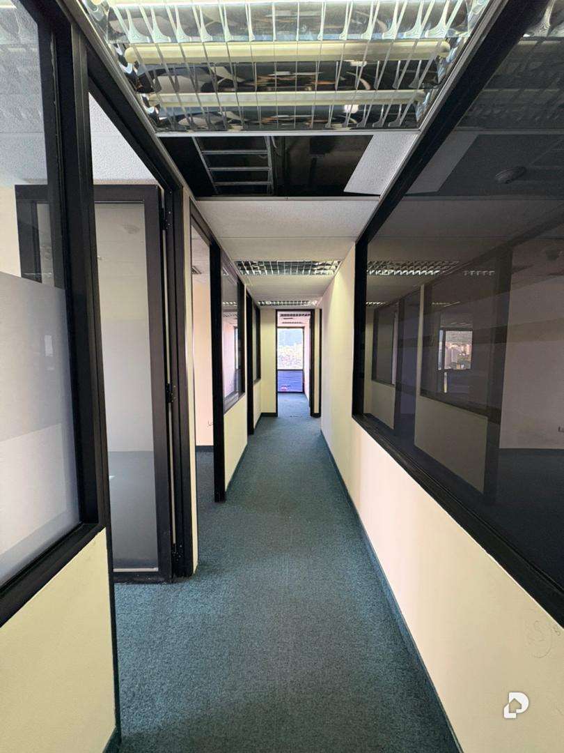 Oficina en Chuao, Caracas – 17